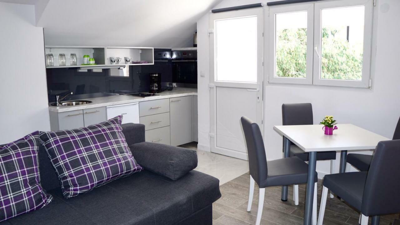 Apartman Zora Trogir Exterior foto